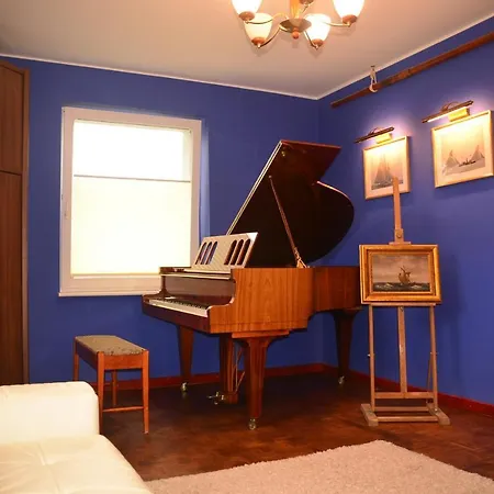 Dark Amber- 3 Grand Piano Apartament Świnoujście