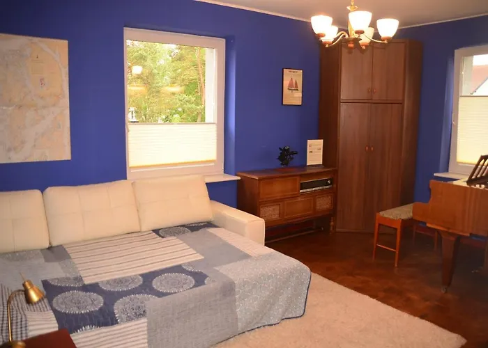 Dark Amber- 3 Grand Piano